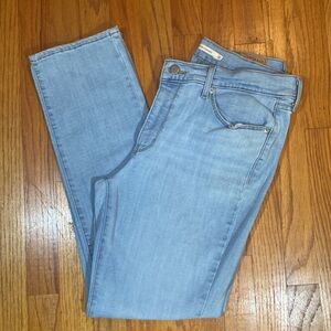 💓LEVIS❗️ Classic Straight 12 stretch light wash jeans